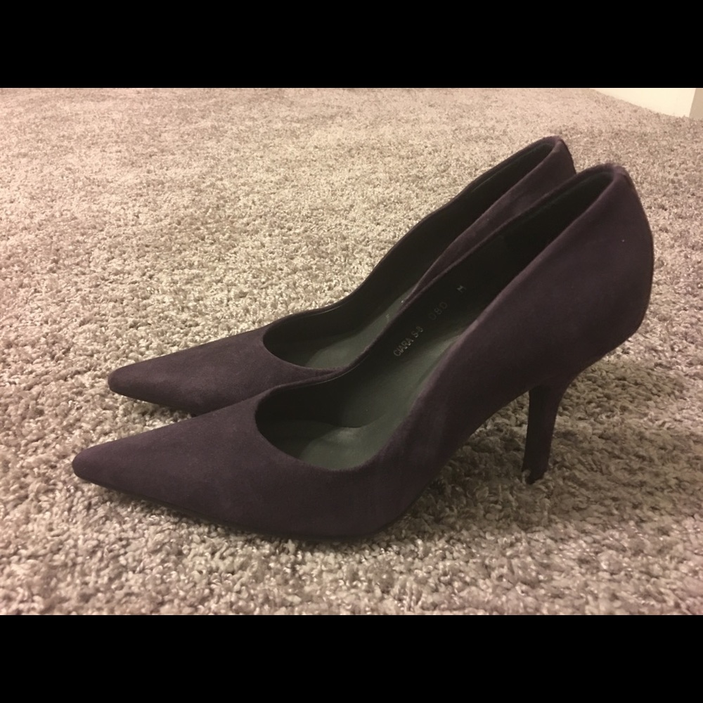 Donald J Pliner purple suede heels SZ 8